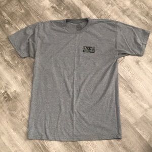 Men’s Vans shirt